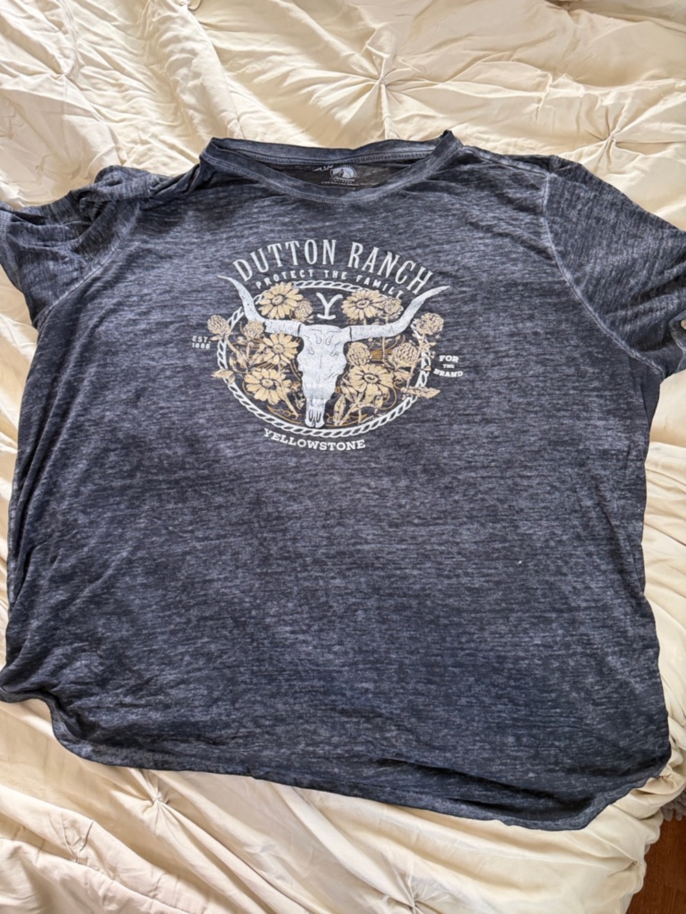 Dutton Ranch Short Sleeve Graphic Tee - Navy